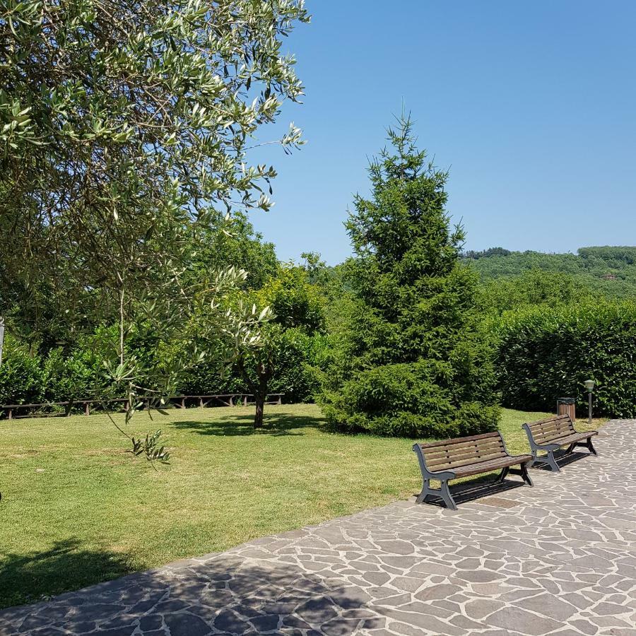 Agriturismo Ricciardelli Villa Contrada  ภายนอก รูปภาพ
