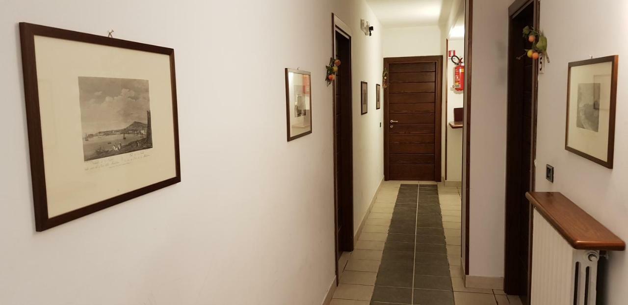 Agriturismo Ricciardelli Villa Contrada  ภายนอก รูปภาพ