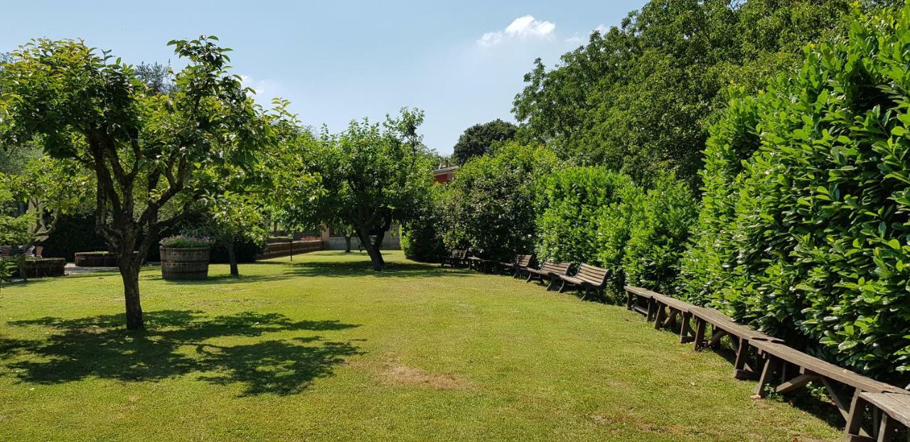 Agriturismo Ricciardelli Villa Contrada  ภายนอก รูปภาพ